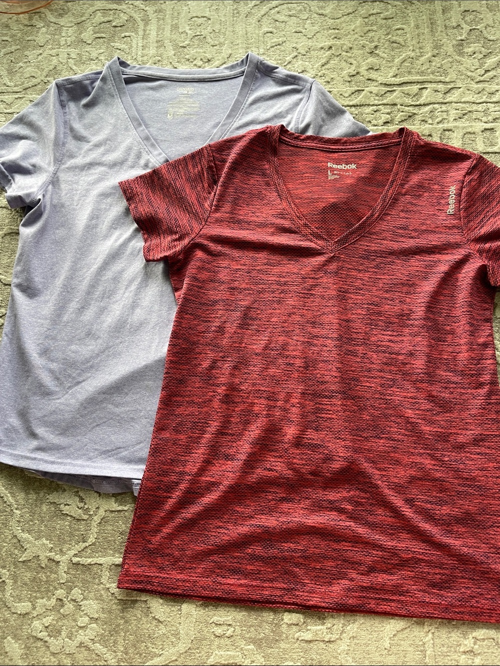Women’s Athletic V-neck Bundle Textured Red Reebok & Purple Danskin Now L